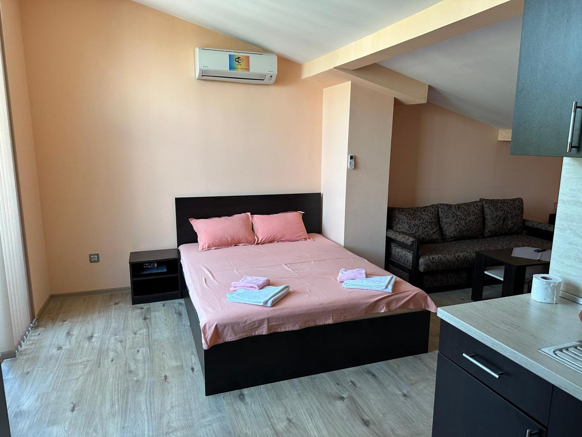 Guest House Dinevi Szapareva Banja Kültér fotó