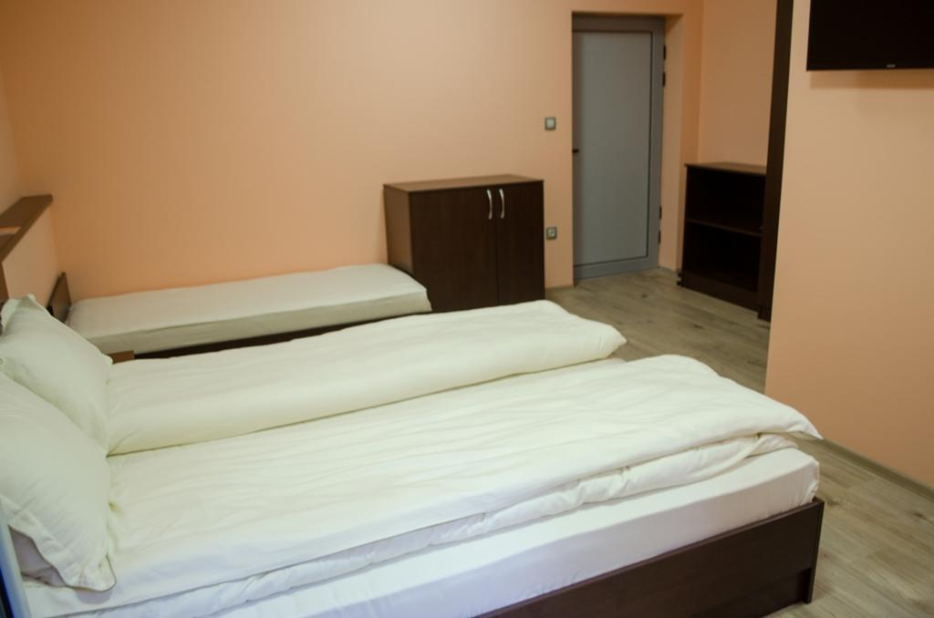 Guest House Dinevi Szapareva Banja Kültér fotó